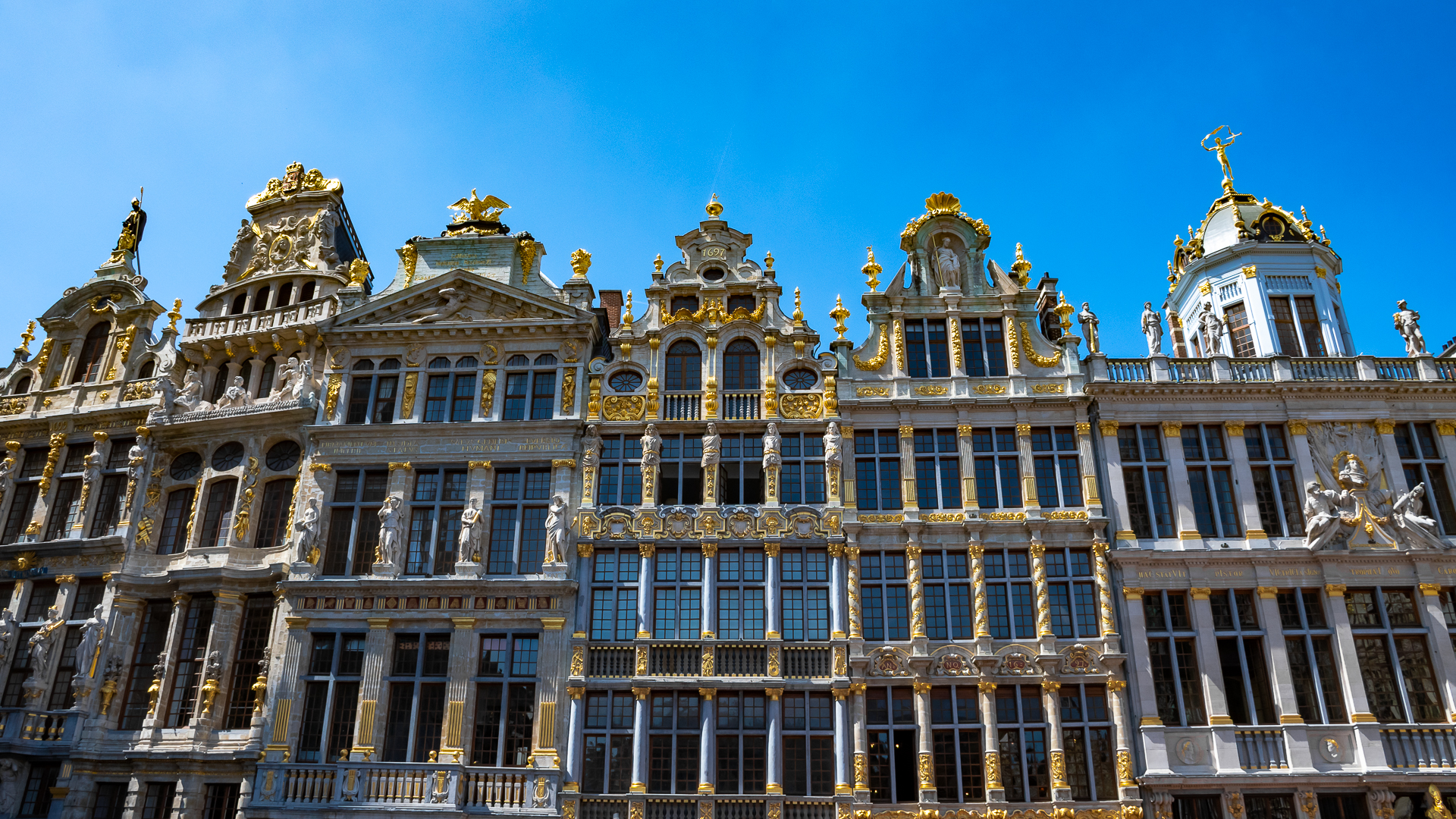Western end of Grand Place
