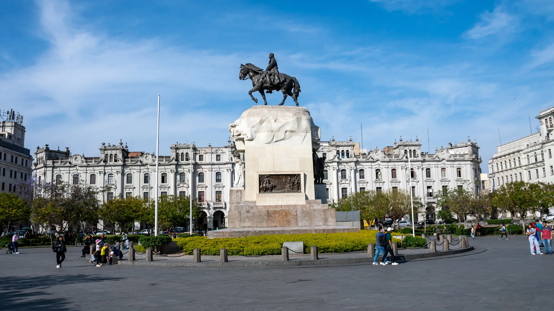 Plaza San Martin in Centro