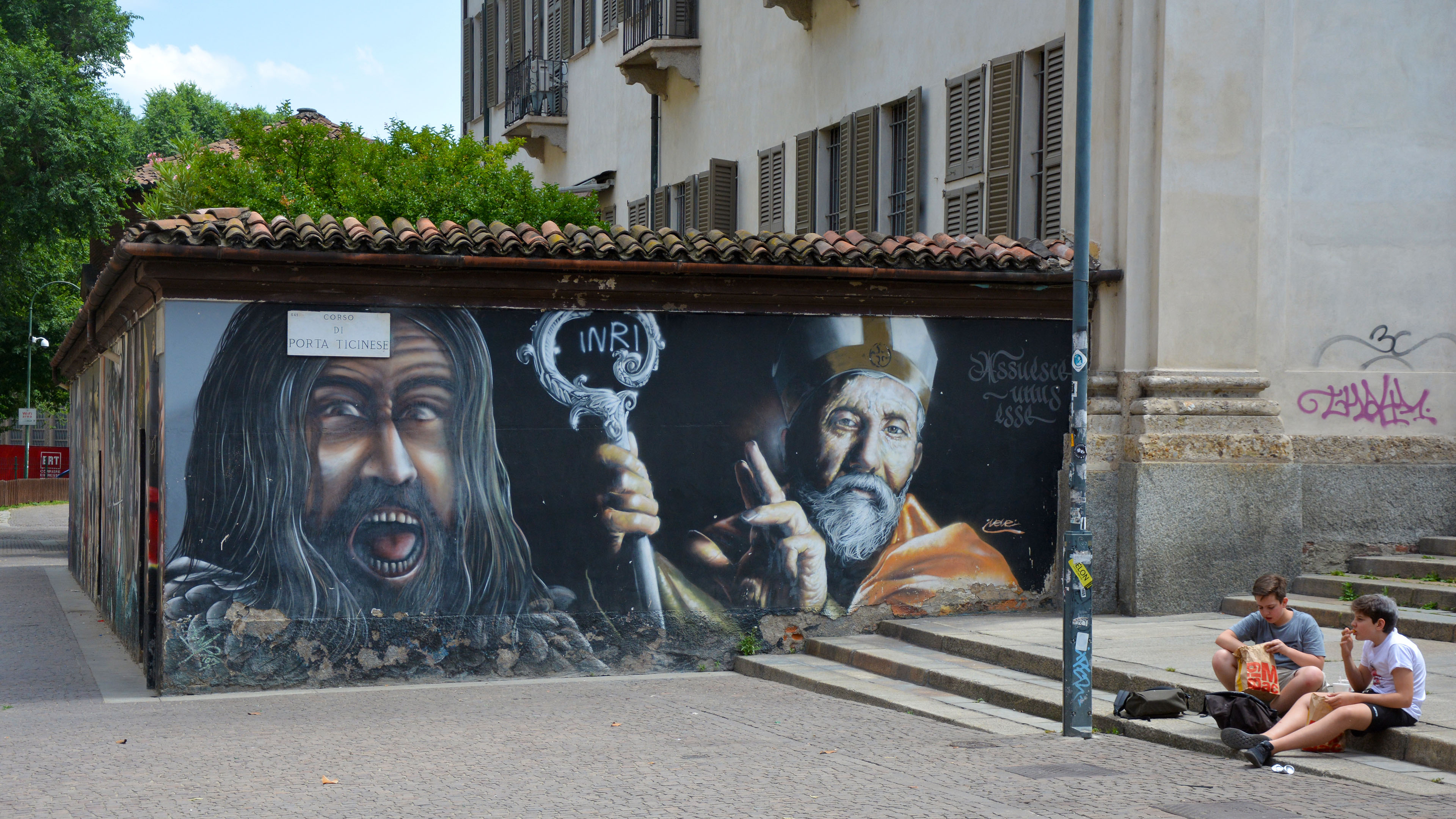 Street Art on a wall outside Basilica San Lorenzo Maggiore