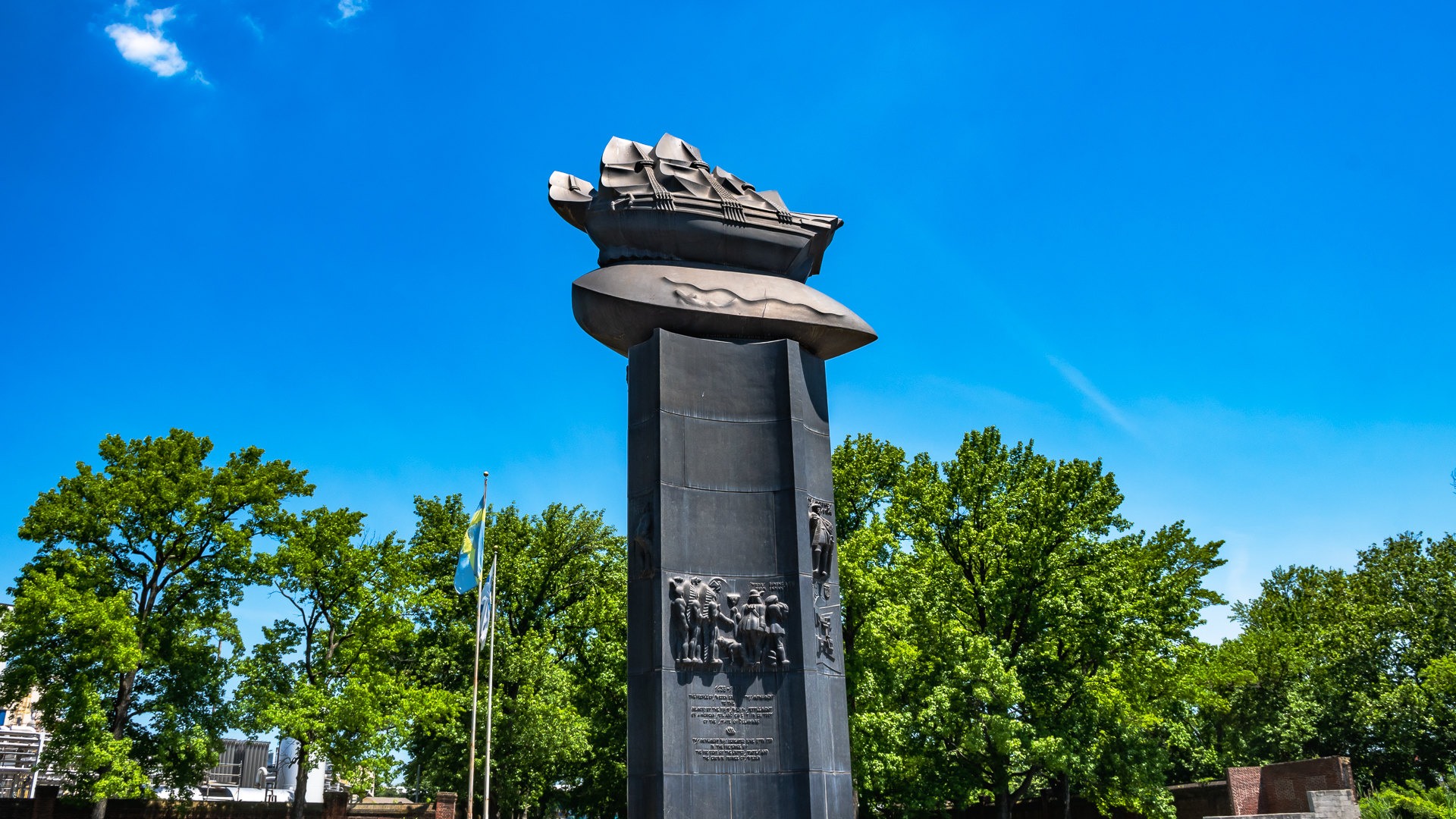 Fort Christina Monument