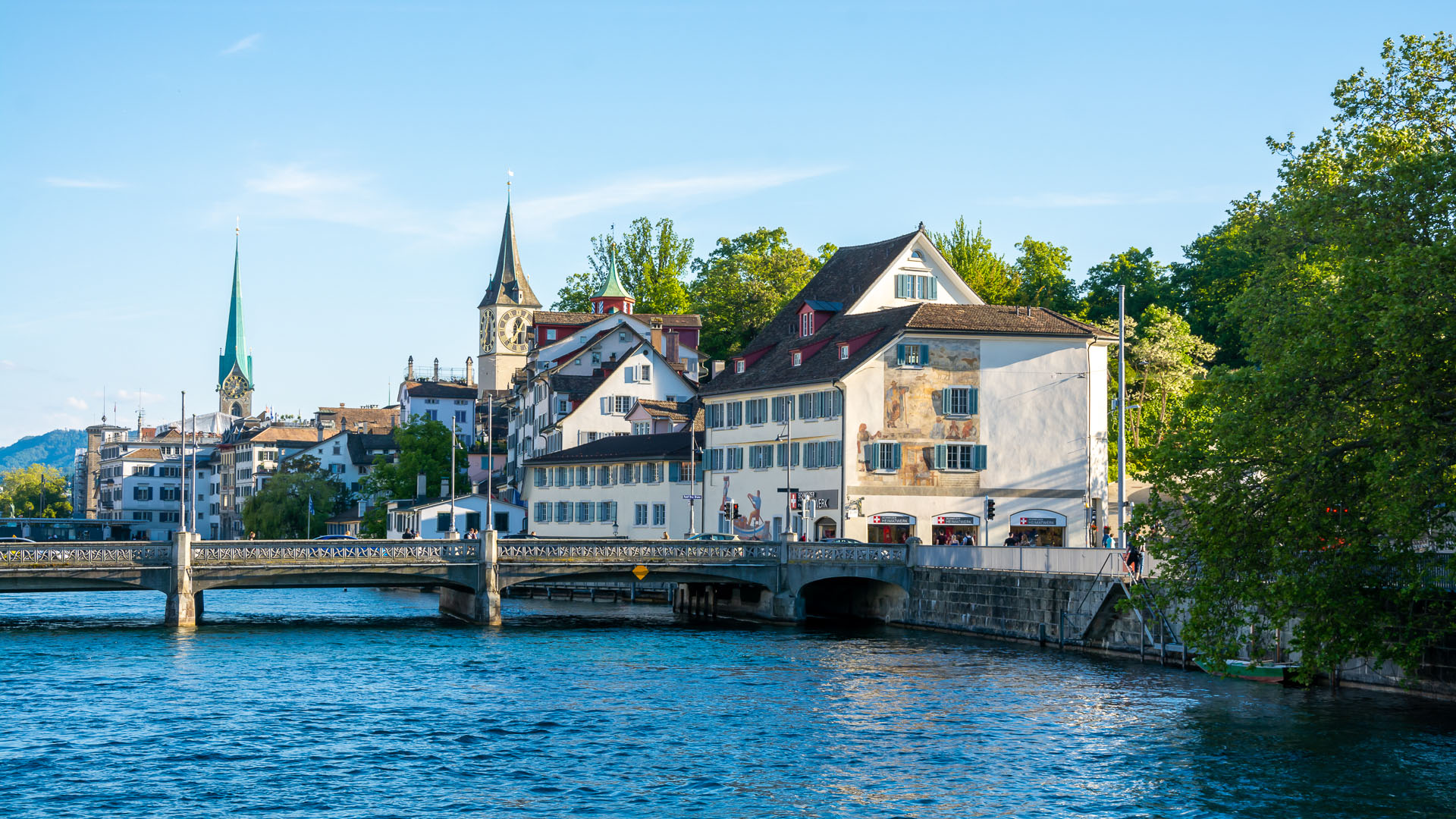 Rudolf-Brun-Brücke and Lindehof